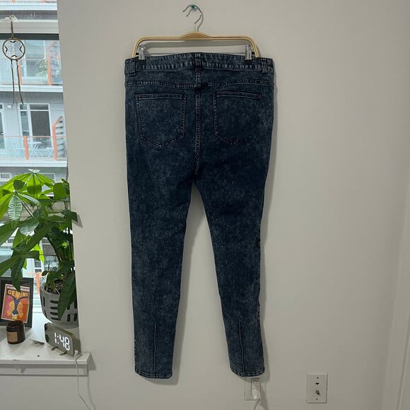 Forever 21 Dark Blue Acid Wash Style Skinny Jeans Size 14 - Picture 4 of 5